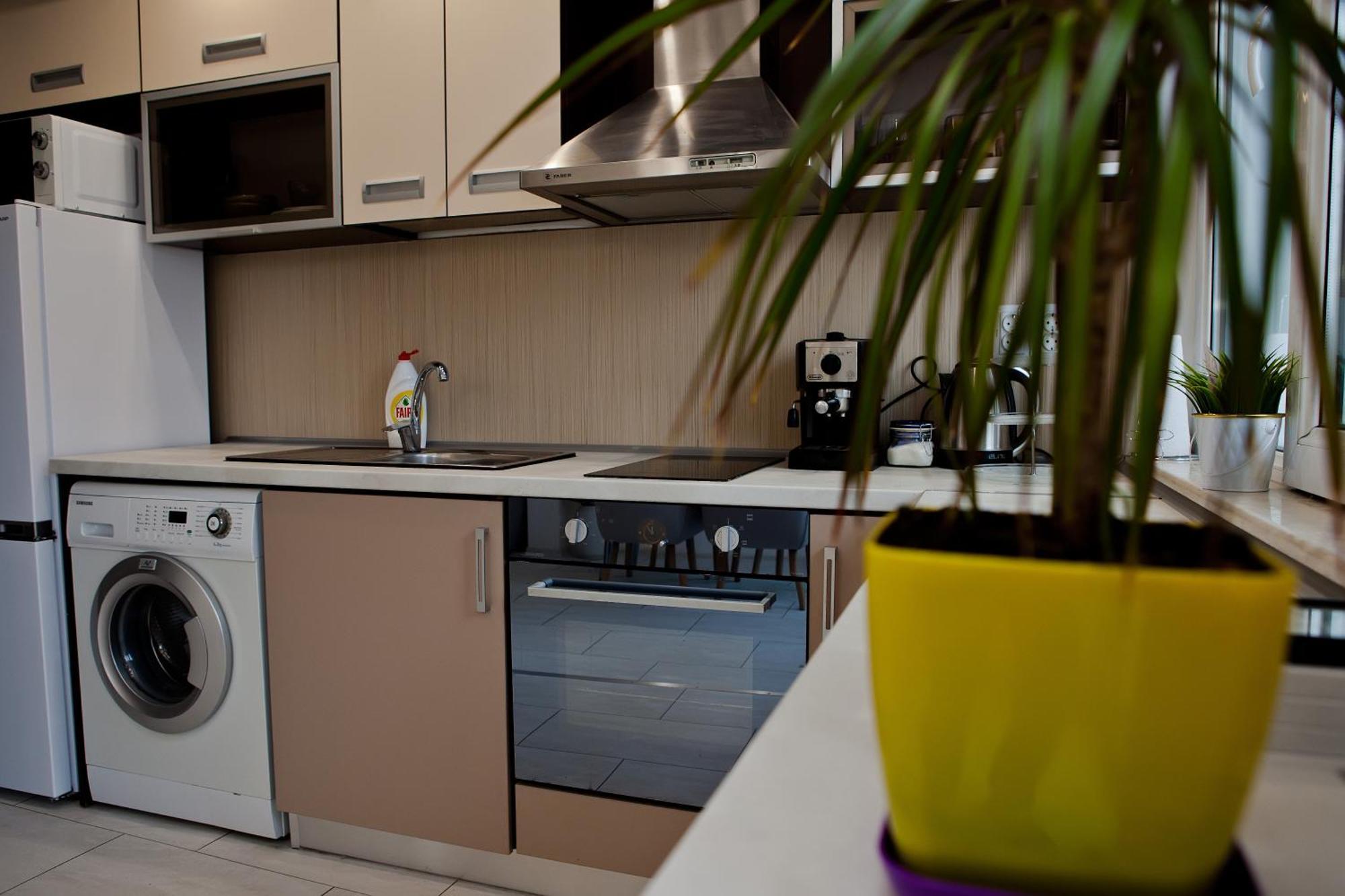Festival And Congress Centre Appartment Varna Bagian luar foto