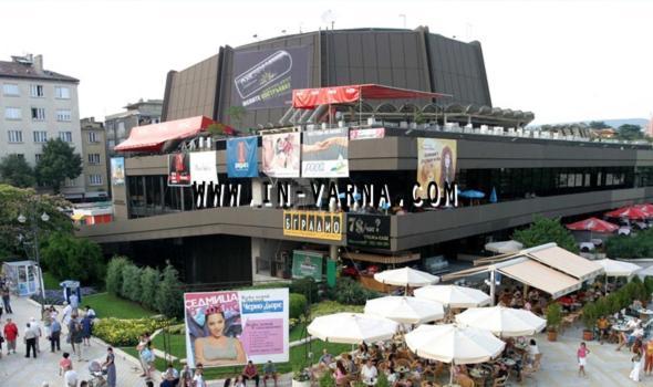Festival And Congress Centre Appartment Varna Bagian luar foto